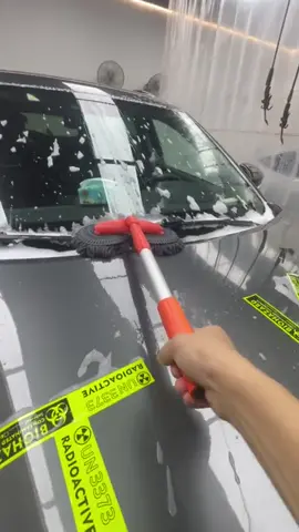 Car wash day made easy with our telescoping car wash brush with extendable handle. The soft microfibre brush head will not scratch your paint work! #Car #Glass #Cleaning #Brush  