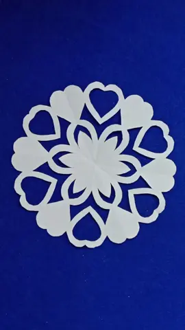 DIY Paper Snowflake #DIY #diycraft #papercraft #tutorial #fyp 