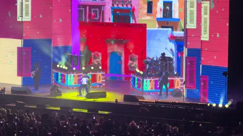 Que Casualidad - Ramon Ayala live in Allstate Arena ❤️‍🔥 what a honor it wa to be my 1st Spanish concert and see the legend himself .  #ramonayala #illinois #rosemont #allstatearena #norteñas 