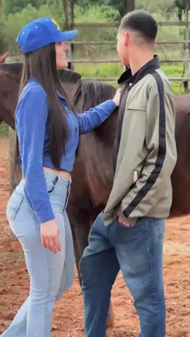 #cavlos🐎🤎🤍🖤 #cavlos🐎🤎🤍🖤 #ruivadaroça❤✅ #cavalosminhapaixao🐴🖤 #cavlos🐎🤎🤍🖤 