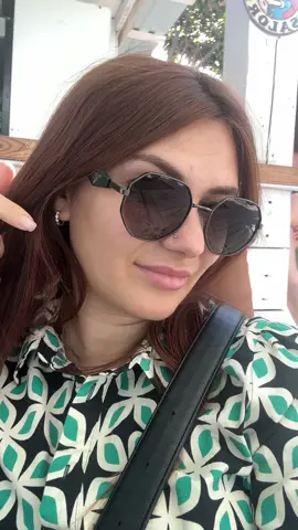 #осінь🍁🍁🍁 #бренд #окуляри #pradabeauty #odessatiktok  Тренди осінь оліва колір ,беж ,шоколад 😍@odesa_sunglasses  