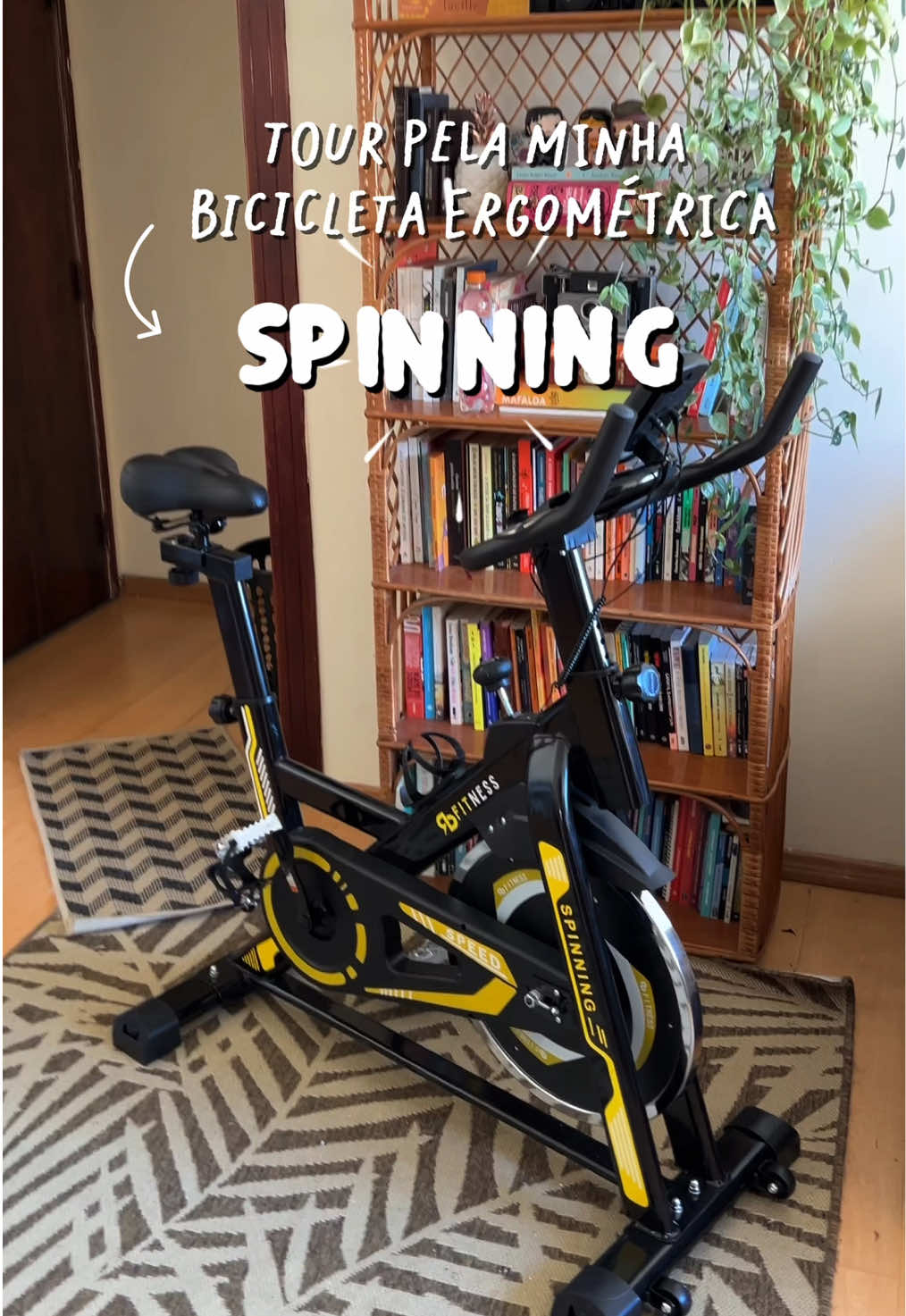Dúvidas? É só perguntar.  Tour pela minha bike ergométrica spinning 🚴🏻‍♀️ #bikeergometrica #bicicletaergométrica #spinning  #bikeindoor  #emagrecimentosaudavel 