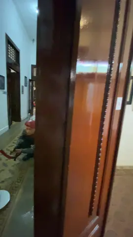 Melihat Kamar Jendral Nasution. Di kamar ini juga Ade Irma Suryani Nasution terkena tembakan dari pasukan cakrabirawa saat peristiwa  g30spki.  #jendralnasution #museum #sejarah #g30spki #pahlawan 