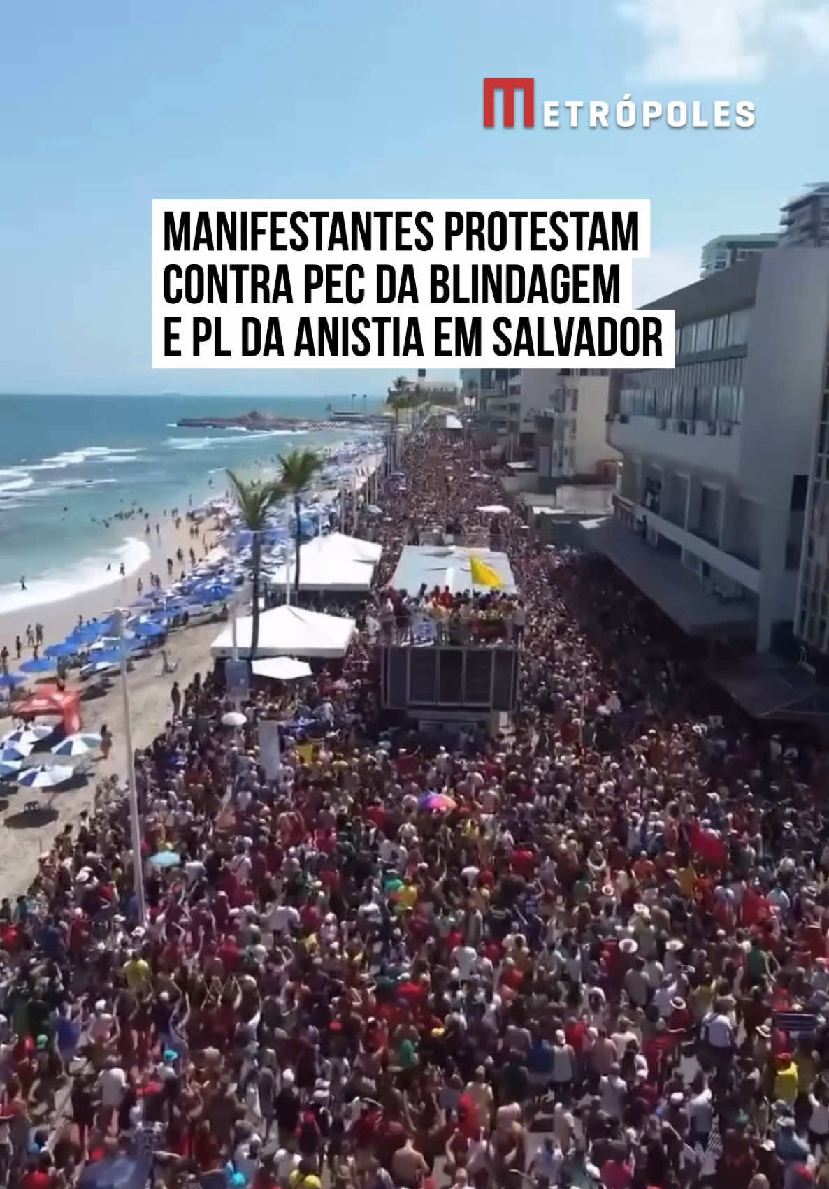 Neste domingo (21/9), Salvador (BA) foi palco de uma manifestação contra a chamada #PECdaBlindagem e o projeto de anistia em tramitação no Congresso Nacional. O ato reuniu artistas, políticos e #movimentossociais em oposição às propostas. #tiktoknotícias  🎥 @pedronepox