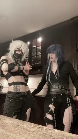 pls tiktok let me live                       @Kiljae #flins#flinscosplay#rerir#rerircosplay#flinsgenshinimpact#rerirgenshinimpact#flinsxrerir#rerirxflins#genshinimpactcosplay#fyp#viralcosplay#angelfangs#angelfangspiercing  