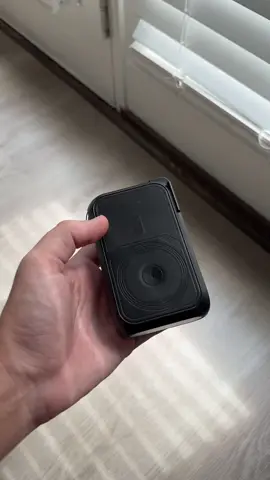 Check out this awesome 20000mah portable charger that’s available in the Tiktok shop! #fastcharge #fastchargee #fastcharging #phonecharger #Tech 