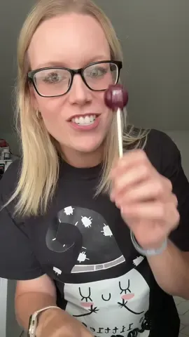 Stock up on classic sweetness with a 1 lb bag of Tootsie Roll Pops—hard candy shells with a chewy chocolate center. Perfect for parties, candy bowls, or satisfying that nostalgic craving. #TootsieRollPops #ClassicCandy #SweetTreats #CandyLovers #PartySnacks 