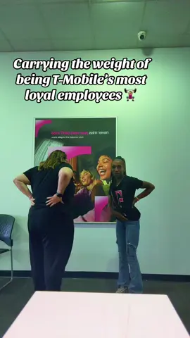 You know how it go you know how it be 😂😂😭😭 @nysfinestgi #fyp #tmobile #iphone17 #wireless #iphone17promax 