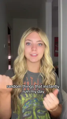 comment yours! #fyp #viral #fypシ #influencer #grwm 