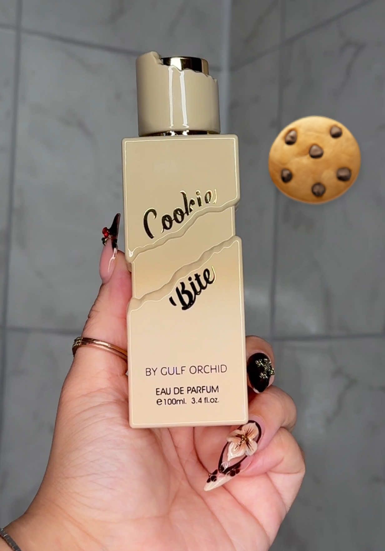 this fragrance smells exactly like cookies & it’s absolutely delicious🍪 @Gulf Orchid Fragrances  #perfume #fragrancereview #fragrances #SelfCare #hygieneproducts 