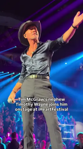 What a moment with @Tim McGraw and @Timothy Wayne 🙌 #iHeartFestival2025 