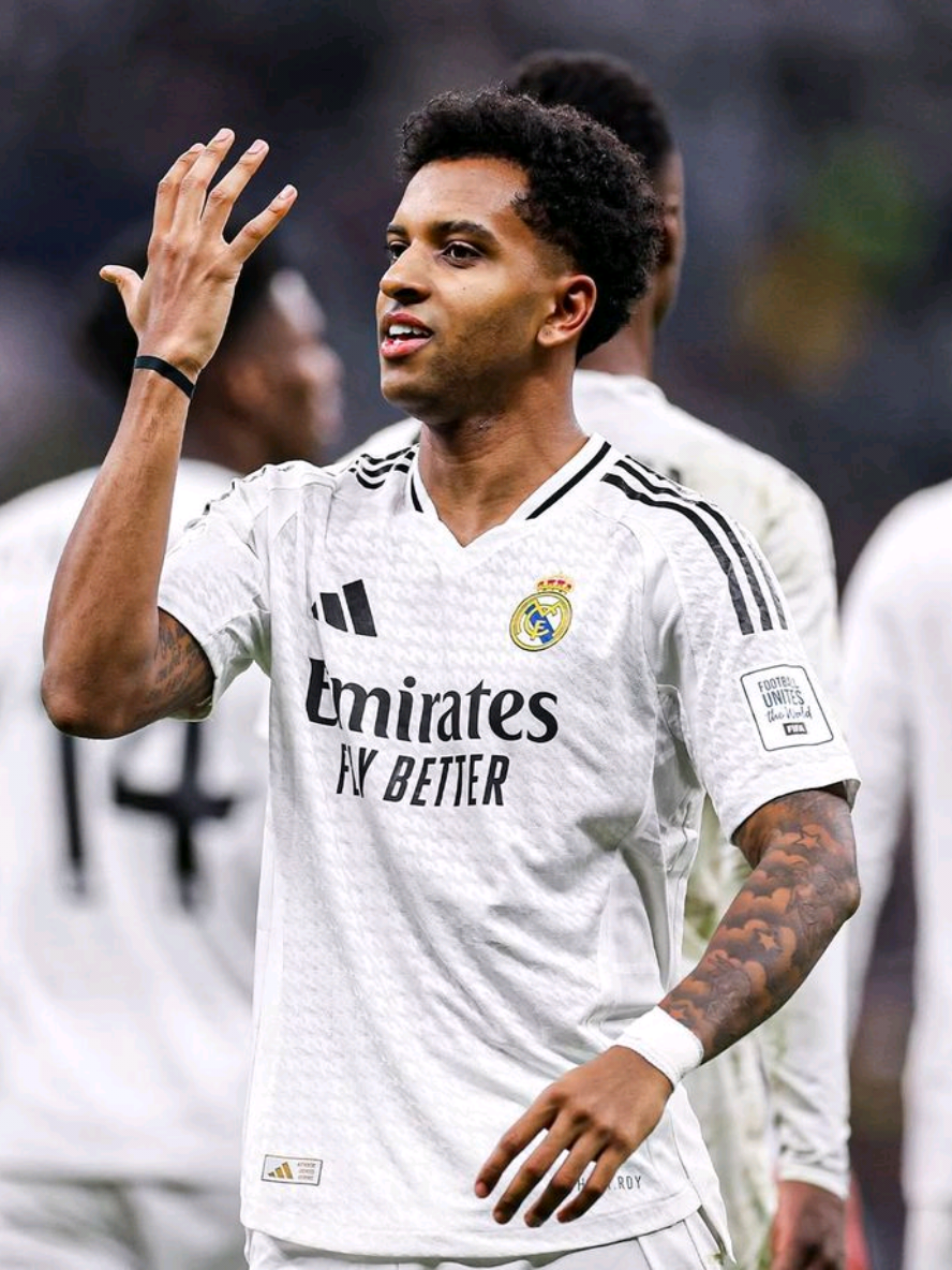 essa não ficou mt boa🫠#edit #futebol #vairal #rodrygo #mcig 