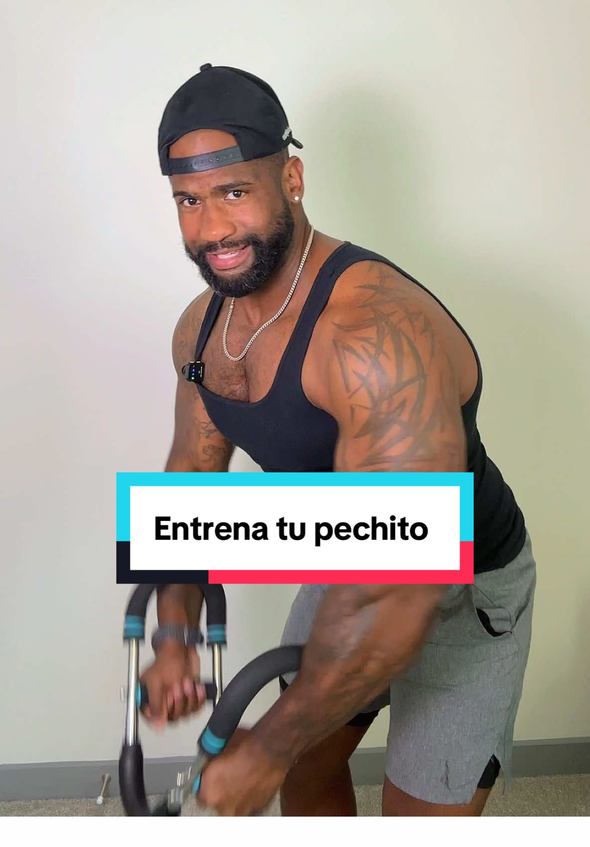 Deja de tener pechito plano#pectoral #entrenaencasa #pecho #tiktokshop #tiktokmademebuyit 