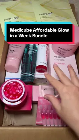 Medicube Affordable Glow in a Week Bundle what’s inside #medicube #antiagingskincare #skincaretiktok #skincareover30 #tiktokshopcreatorpicks @medicube global 