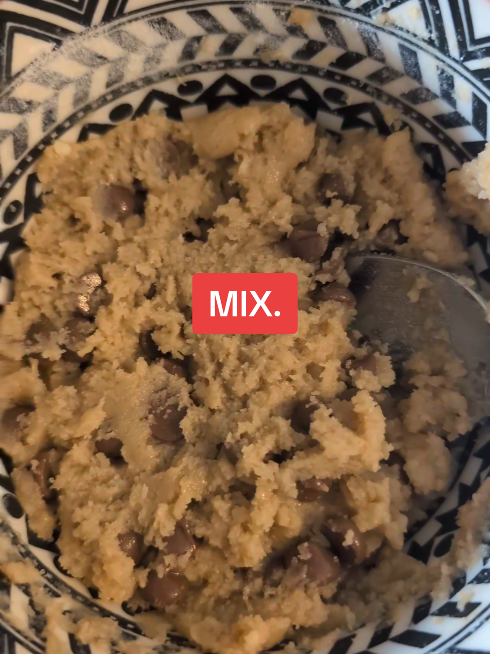 Hurry. He's coming.                        #baking #bakingrecipe #Recipe #cookiedough #bakingtutorial 