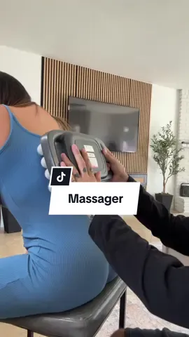 16 balls is much better then 1! #massager #massagetherapy #deeptissuemassage #backmassage #massagegun 