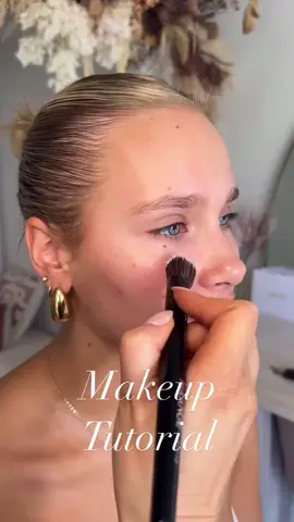 ✨ Ready to glow? 💄🔥 Découvrez ce makeup tutorial facile pour un look glam et naturel ✨ Flawless skin & radiant vibes = ultimate beauty goals 😍 Qui veut tester ce glow magique? 💕 #MakeupTutorial #BeautyTips #ViralMakeup #InspirationMaquillage #viral 