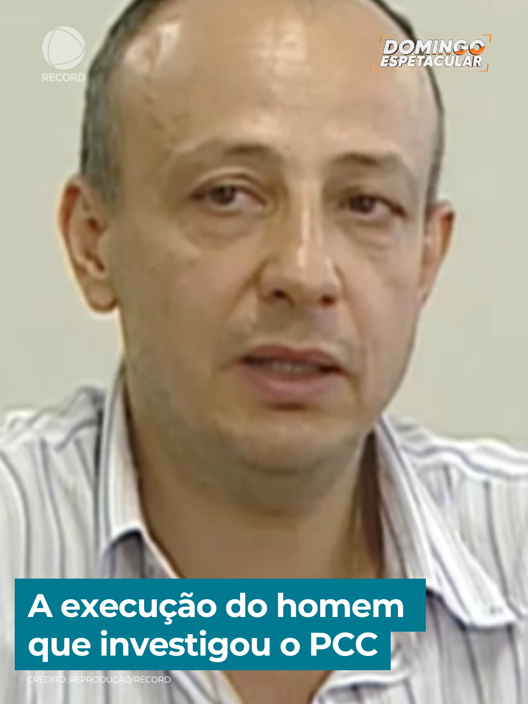 Uma execução planejada tirou a vida de um dos nomes mais importantes no combate ao crime organizado no Brasil. Ruy Ferraz Fontes dedicou a carreira a investigar o PCC, e acabou morto de forma brutal. Nossa equipe percorreu todos os locais ligados ao crime: a cena do assassinato, o gabinete do ex-delegado em Praia Grande, e a casa onde o fuzil usado no ataque foi encontrado. Conversamos com a última pessoa que falou com o doutor Ruy e com o advogado de Marcola, o líder da maior facção criminosa do país. Uma investigação minuciosa que revela detalhes inéditos do crime que chocou o país. ➡️ A reportagem completa você encontra em: R7.com/domingoespetacular! #DomingoEspetacular #ReportagensDE #RECORD