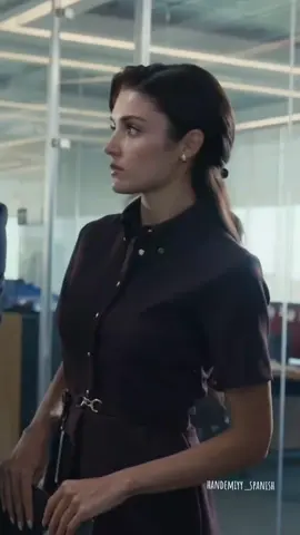 @HANDE ERÇEL ✔  @askvegozyasiatv  @atv  Meyra Aksel ✨️   #handemiyy #handeerçel #hande_erçel #loveandtears #queenoftears 