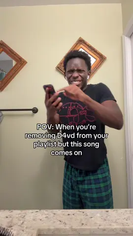 what he did was so bad, but his songs are soo good😂💔 #fyp #foryoupage #relatable #d4vd #viral 