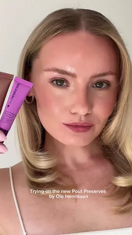 Which Pout are you craving this season? 👀💋 ✨ Grape Fizz — a juicy purple tint you can find exclusively in our Plumped Up Peptides set. ✨ Cocoa Crème Glimmer — a limited-edition chocolate brown tint with rose-gold pearl + cozy hot-cocoa vibes. 🎁 Shop our new sets now @sephora North America, @ultabeauty, TikTok Shop + olehenriksen.com 🌍 Coming soon: 9/25 to UK, Australia, New Zealand, Europe, Scandinavia  10/16  Hong Kong @lenaayatskiv 