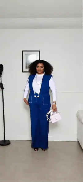 vendors fashion clothes in Ontario Canada and USA available now place your order now +1226-927-4156#foryoupage #FashionHaul #creatorsearchinsights #canadatiktok #fyp 
