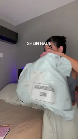faço vídeo provando? nome das lojas: ROMWE,SHUZIA,ellya,Nicekee,Hotoo Jewelry Shop,Styleloop . #SHEINShoes #SHEINtrends #ad #SHEINforAll  Use 25SA4diariovicky770 para ganhar descontos! @sheinbrasil @shein_official 