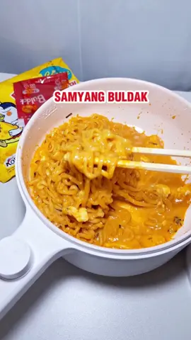 Easy to cook at masarap #samyang  #buldak  #buldakramen  #samyangnoodles 