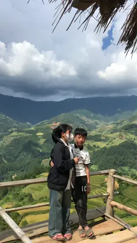 Hạnh phúc nhé 