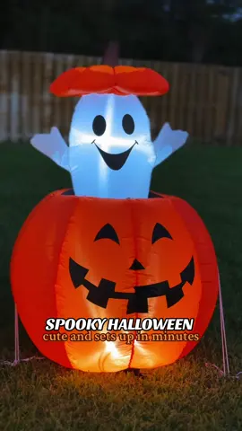 Serving spooky but make it adorable 🎃👻✨ This giant pumpkin is the perfect mix of cute & creepy for Halloween vibes! #halloweenyarddecor #cutespookyvibes #inflatablepumpkin  #halloweenfrontporch #spookyseasondecor 