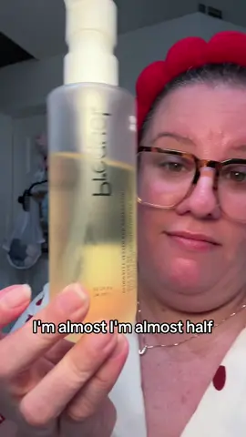 Nothing brings out junk from deep in your pours like this oil does!! Get ready to be grossed out and impressed!!  She is currently on sale!! 