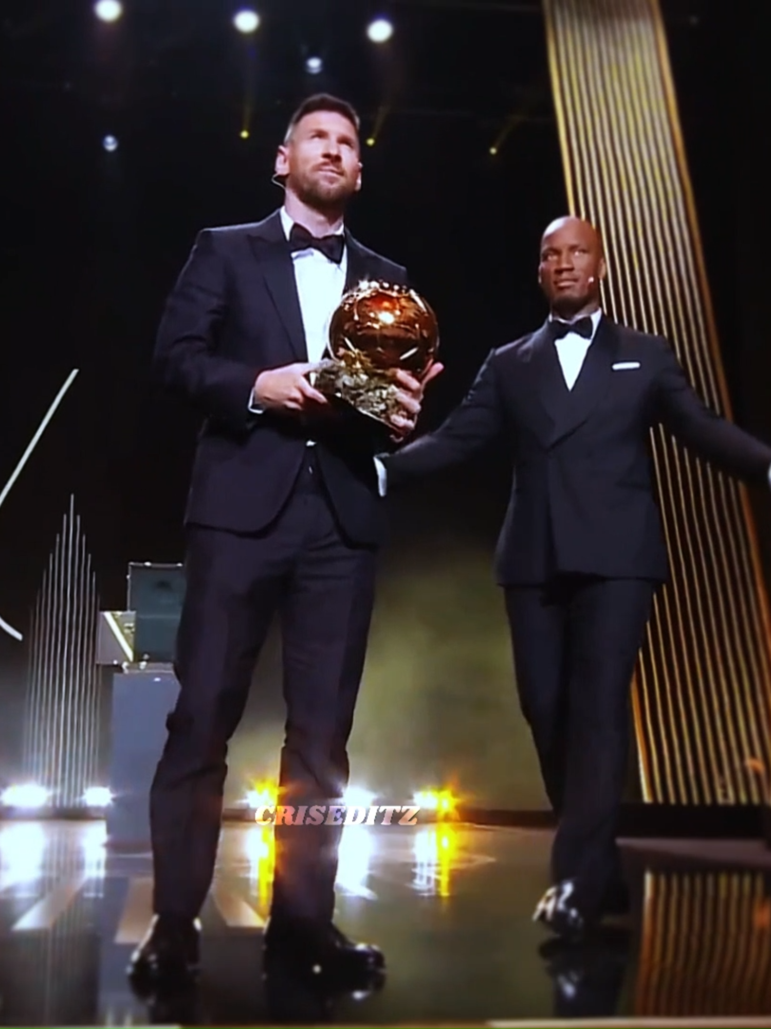 Ballon d’Or Owner🐐#viralll #paratiii #fouryou #fouryoupage #futbol #footballl #Soccer #messi #lionelmessi #ballondor