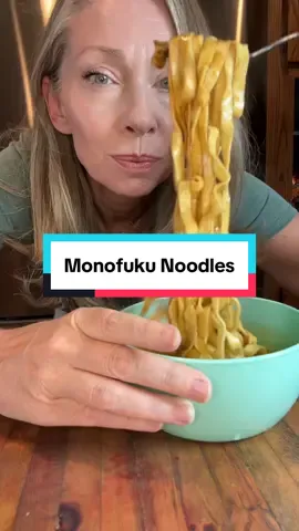 Momofuku Noodles variety pack comes with the soy and scallion noodles, the spicy soy noodles and the tingly chili wavy noodles. #snacks #ramen 