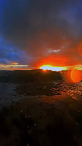 Beach Sunrise 🩷 #ocean #gopro #goproanz #relaxing #australia 