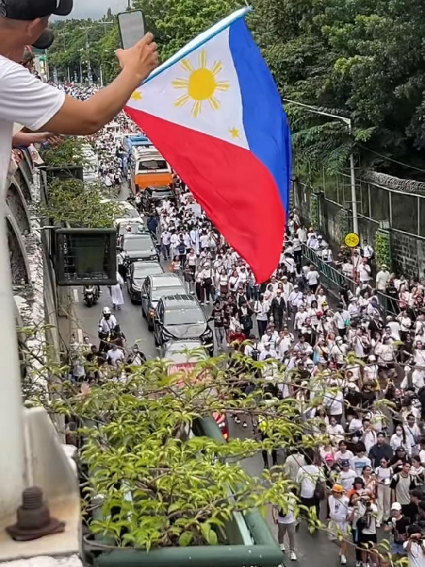 MABUHAY  LAS ISLAS FILIPINAS. On September 21, 2025, tens of thousands of people in the Philippines joined nationwide protests against a massive government corruption scandal involving multi-billion dollar flood-control projects.  The protests, dubbed the 