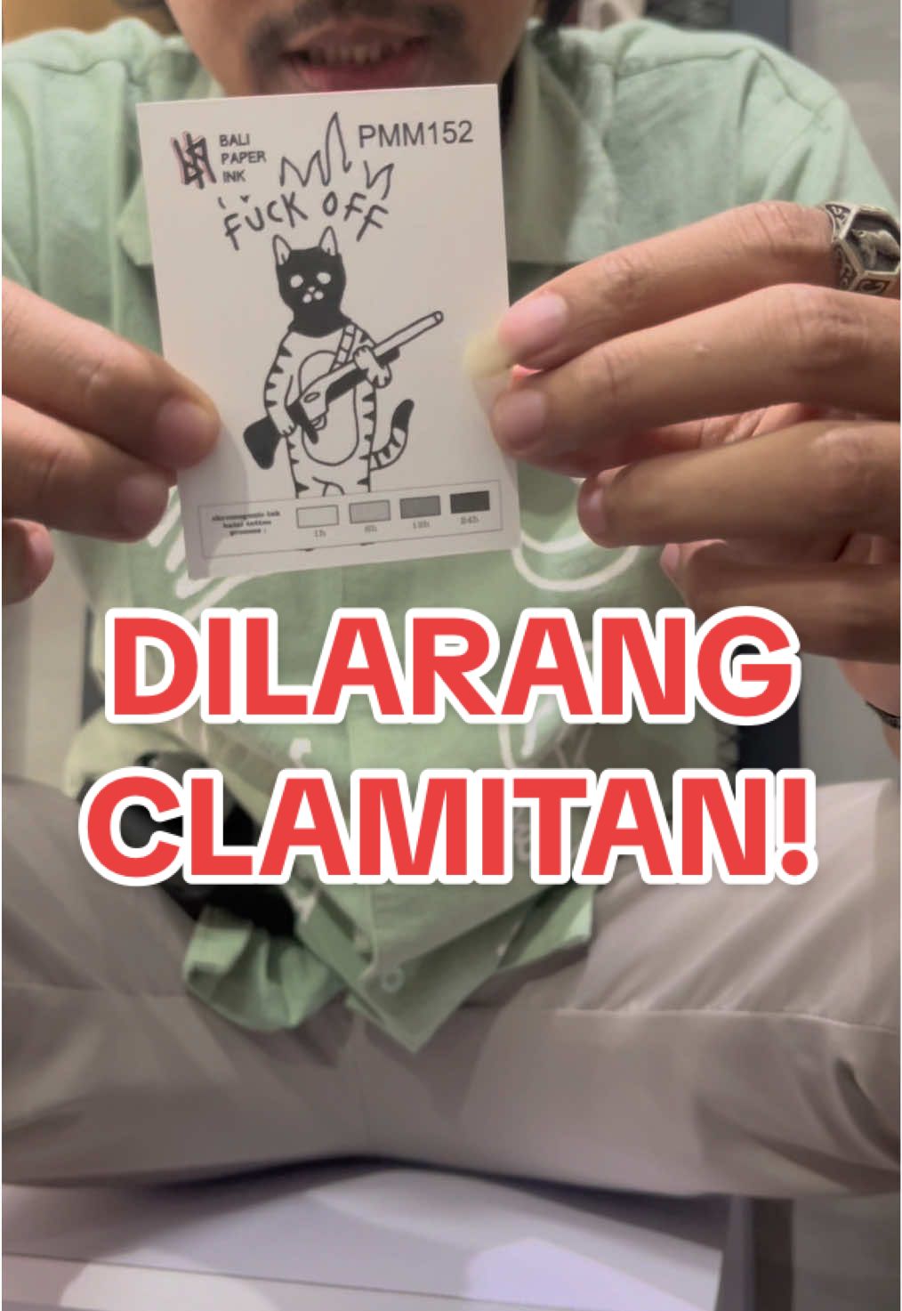 resiko memang. ujuk2 aja nyritain dapet kastamer bule pasang tatto #balipaperink #bali #tattotemporer #fashion #