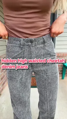 These Happi Hidden cheetah jeans are giving main character energy 🔥 high-waisted, flattering & so easy to style! #leopardjeans #highwaistedjeans #comfyjeans #flatteringjeans #tiktokshopblackfriday @Wild Oak Boutique 