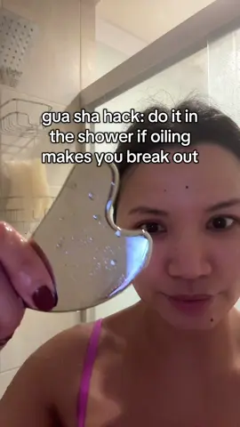 makes doing gua sha so much easier and quicker without getting oil all over the place #tiktokshoprestock #guasha #guashatool #stainlesssteelguasha #beautyhacks 
