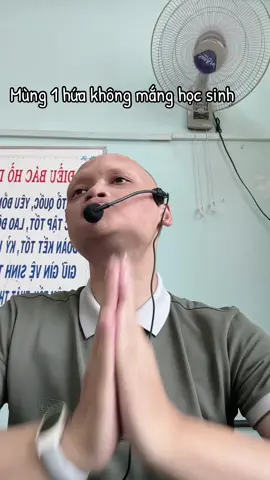 Tháng mới :)))) hoan hỉ hoan hỉ #teacherquang #englishteacher #primaryschool 