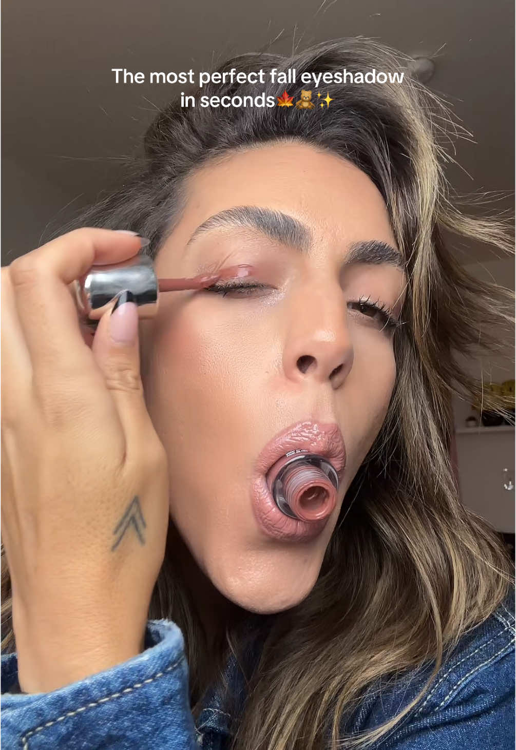 Literally ANYONE can do this eyeshadow look! Thanks @SACHEU Beauty US for making the best eyeshadow stayns! These are perfect for hooded eyes! #sacheu #sacheubeauty #eyeshadow #eyeshadowtutorial #eyeshadowlook #tiktokshoprestock #fallfreshness #tiktokshopcreatorpicks #falldealsforyou #tiktokshopfalldealsforyou #tiktokshopblackfriday #tiktokshopcybermonday 