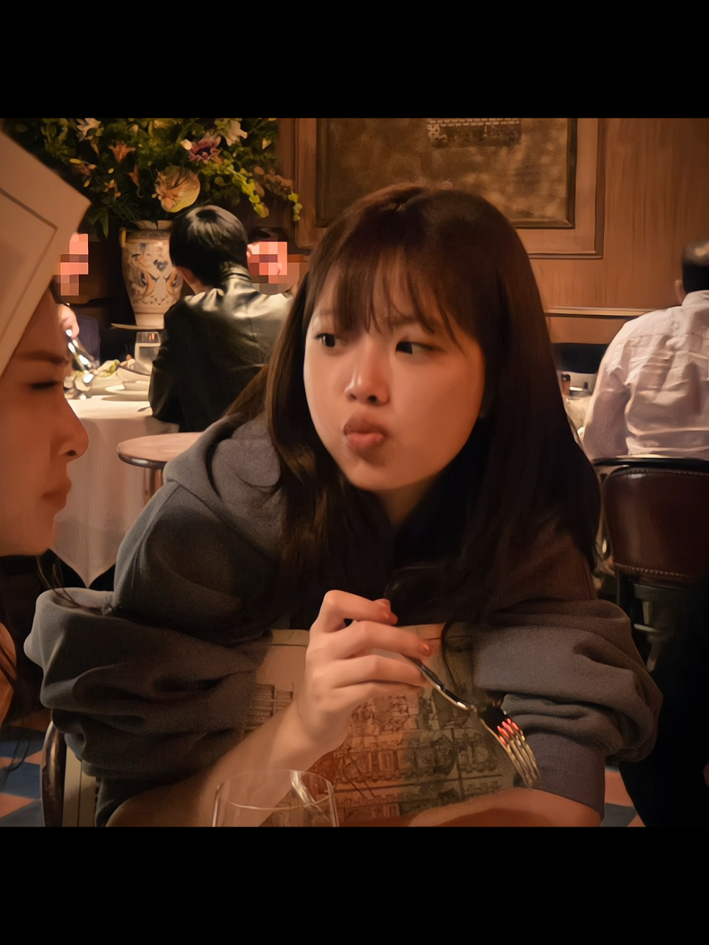 dinochae #eunchae #hongeunchae #lesserafim 