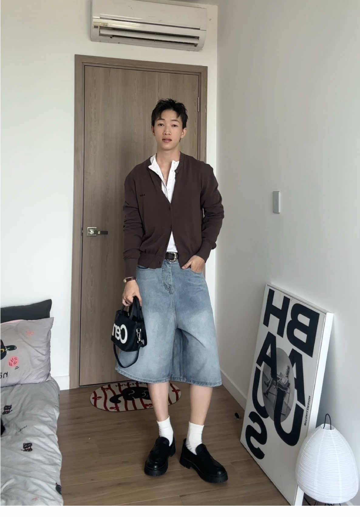 Outfit đơn giản #LearnOnTikTok #outfitideas #xuhuong #viral #OOTD 