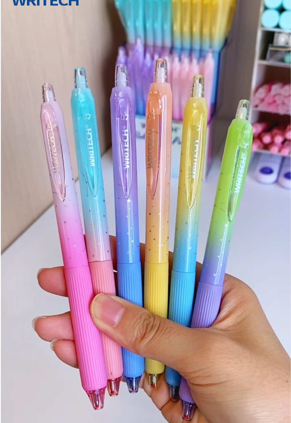 Who needs constellations when your notes already shine this bright?😍😍😍#pen #pentok #gelpen #tiktokshopfinds #fyp 