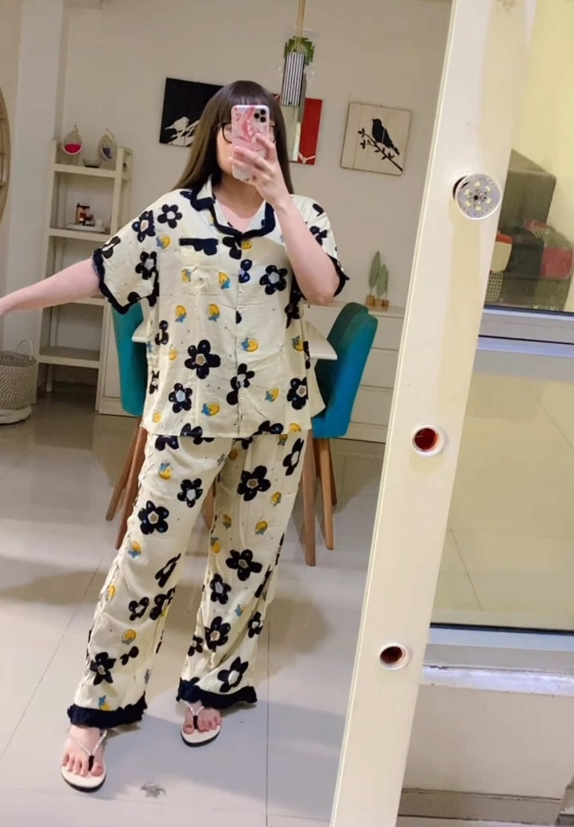 One set rayon yg lagi naik daun dan diburu banget nih sm Ciwi ciwi  #oneset#onesetcelana#onesetrayon#setrayon#setelanwanita 