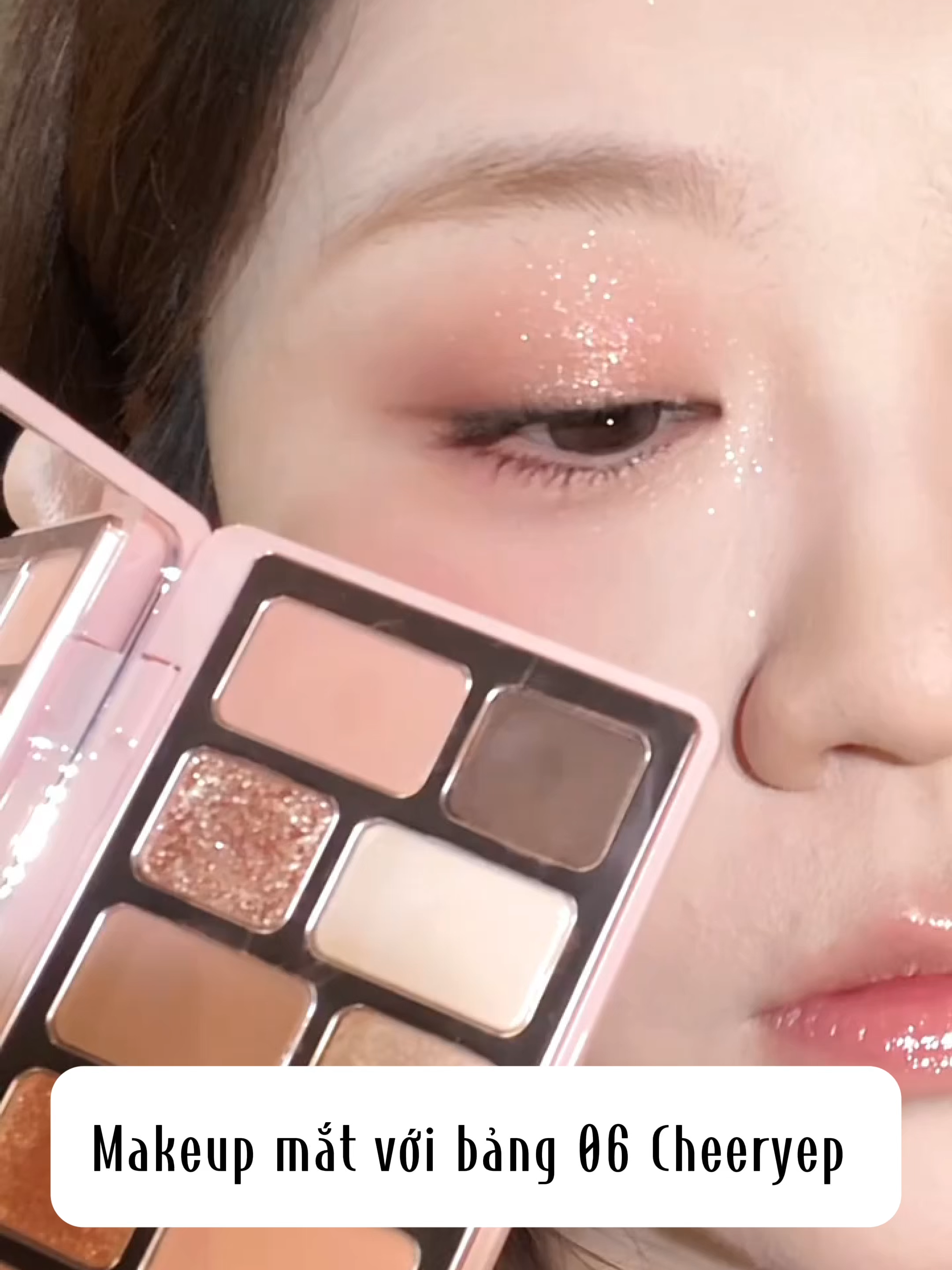 Bà nào chưa biết makeup mắt tone cánh hồng khô thì tham khảo nheee #cheeryepofficia #qianyancheeryep #cheeryepv #cheeryepvn #wewereborncolorful #qianyan #cheeryepvietnam #eyeshadowpalette #qianyanpalette #cheeryepmakeup #cheeryepofficial #cheeryepbeauty #cheeryep