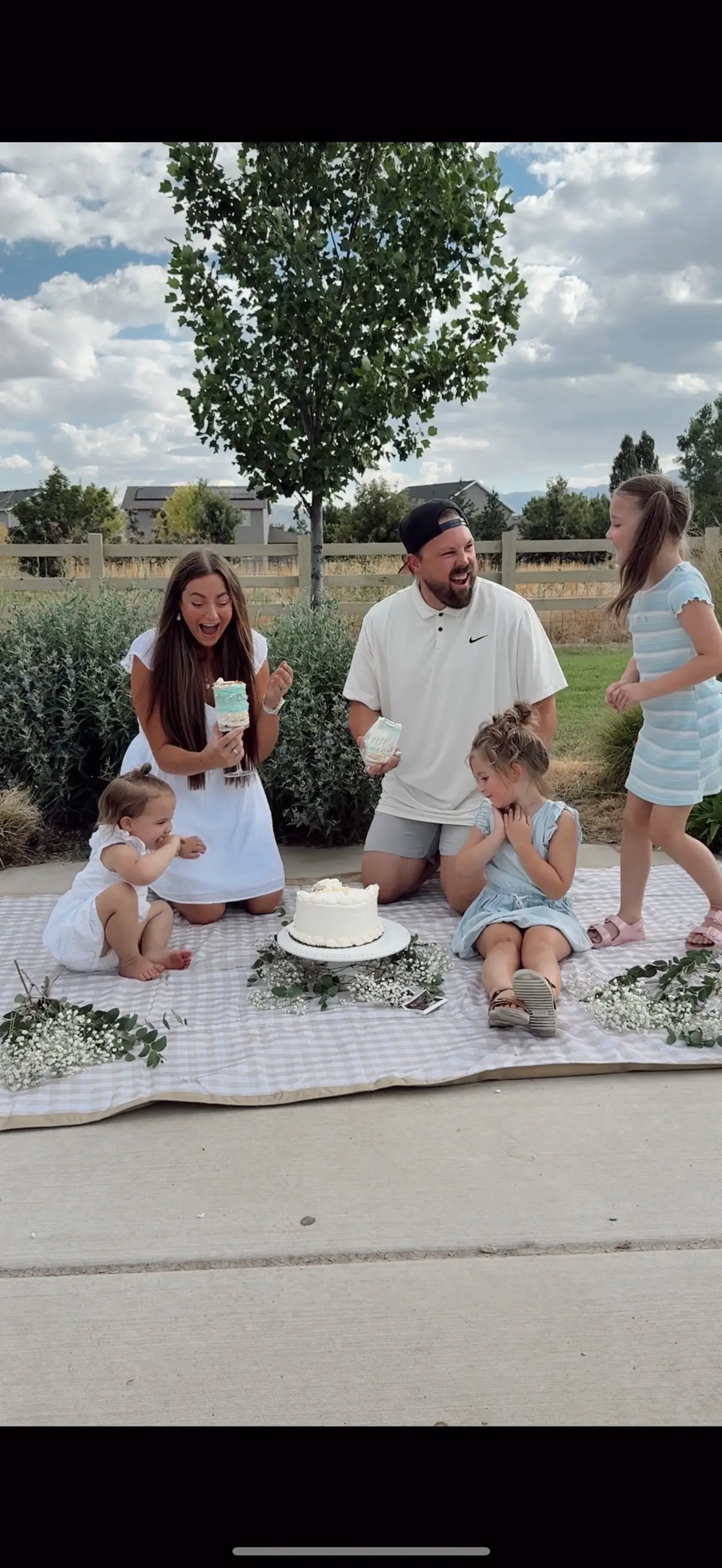entering the world of blue and all the boy things we’ve never known before.. and we couldn’t be more excited! the girls even dressed their barbies in blue for the reveal, secretly hoping for a little brother and their wish came true🥹 this feels like the perfect ending to our baby chapter + the sweetest way to complete our family!  #momof4kids #utahmom #partyof6 #genderrevealday 