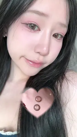 ตานัววทั้งสองสี ช่วยเลือกทีี 🥯🐈‍⬛🪽 @misslens_official #misslens #largan #คอนแทคเลนส์ไต้หวัน #MGKOC
