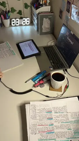 there’s no such thing as way too much coffee right now #studytok #studywithme #studymotivation #studytimelapse #finalseason 