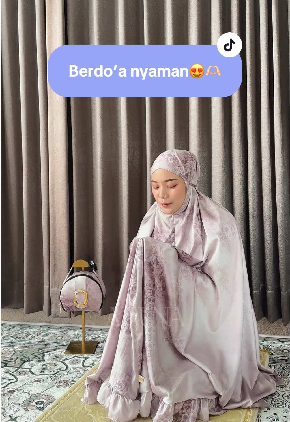 Do’a berasa curhat sama bestie😭🙏🏻 #pov #berdoa #mukena #fyp #fypシ゚ 