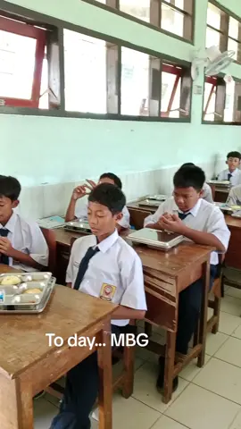 #fypppppppppppppppppppppp #lewatberanda #MBG 